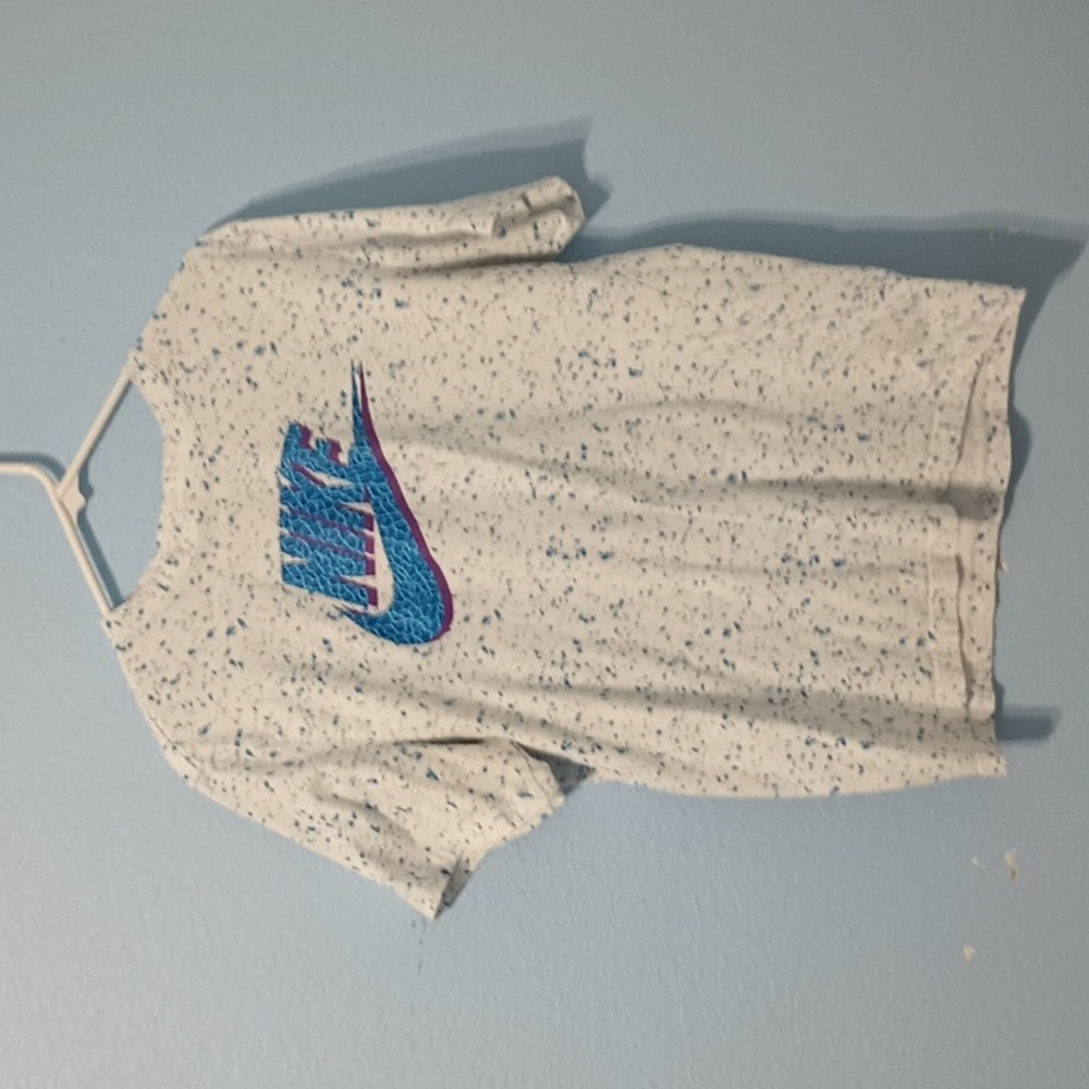 Nike Tee Shirt Size: L  Color: White with Blue Dots, Specks.